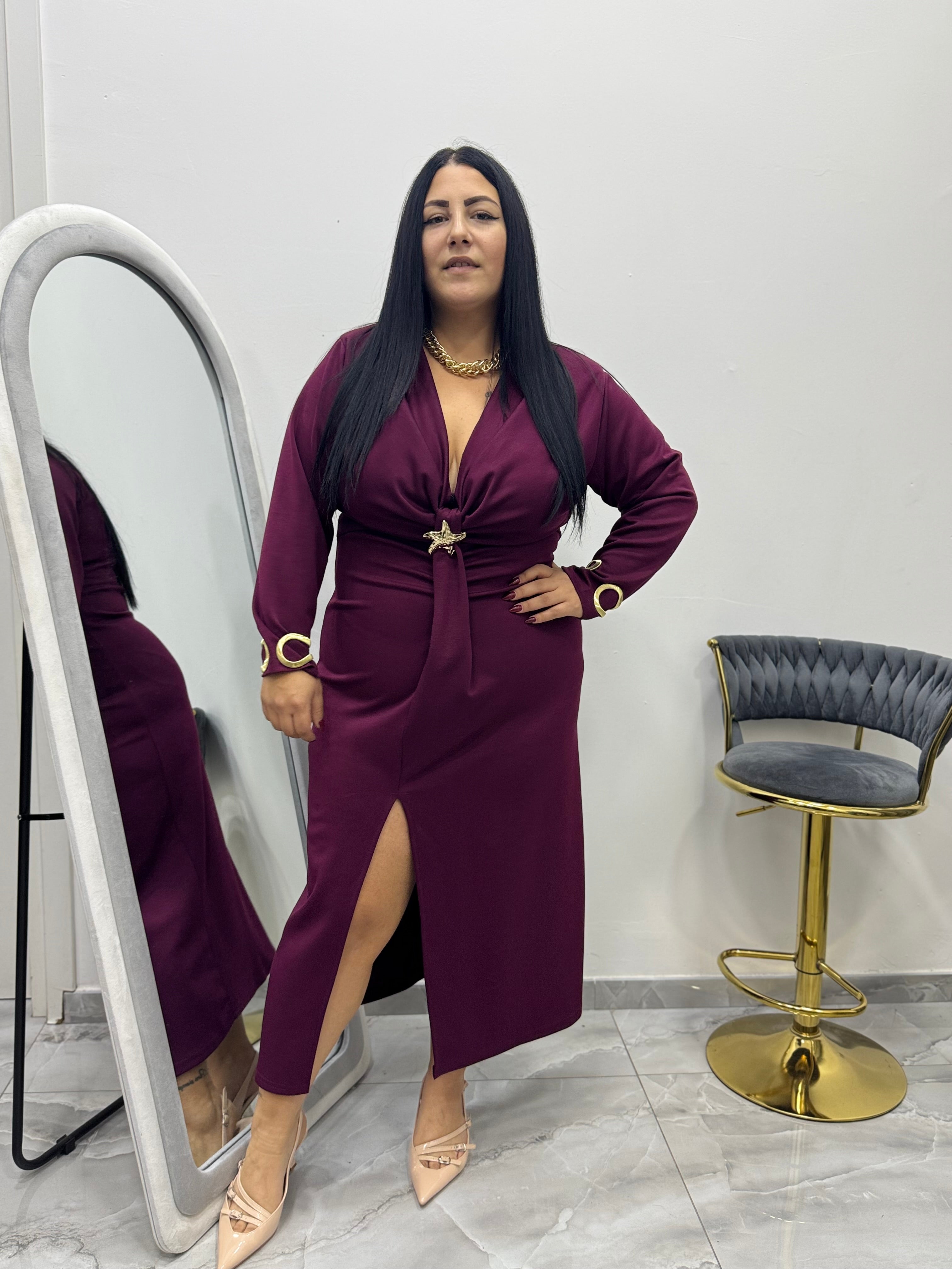 Abito Kaley