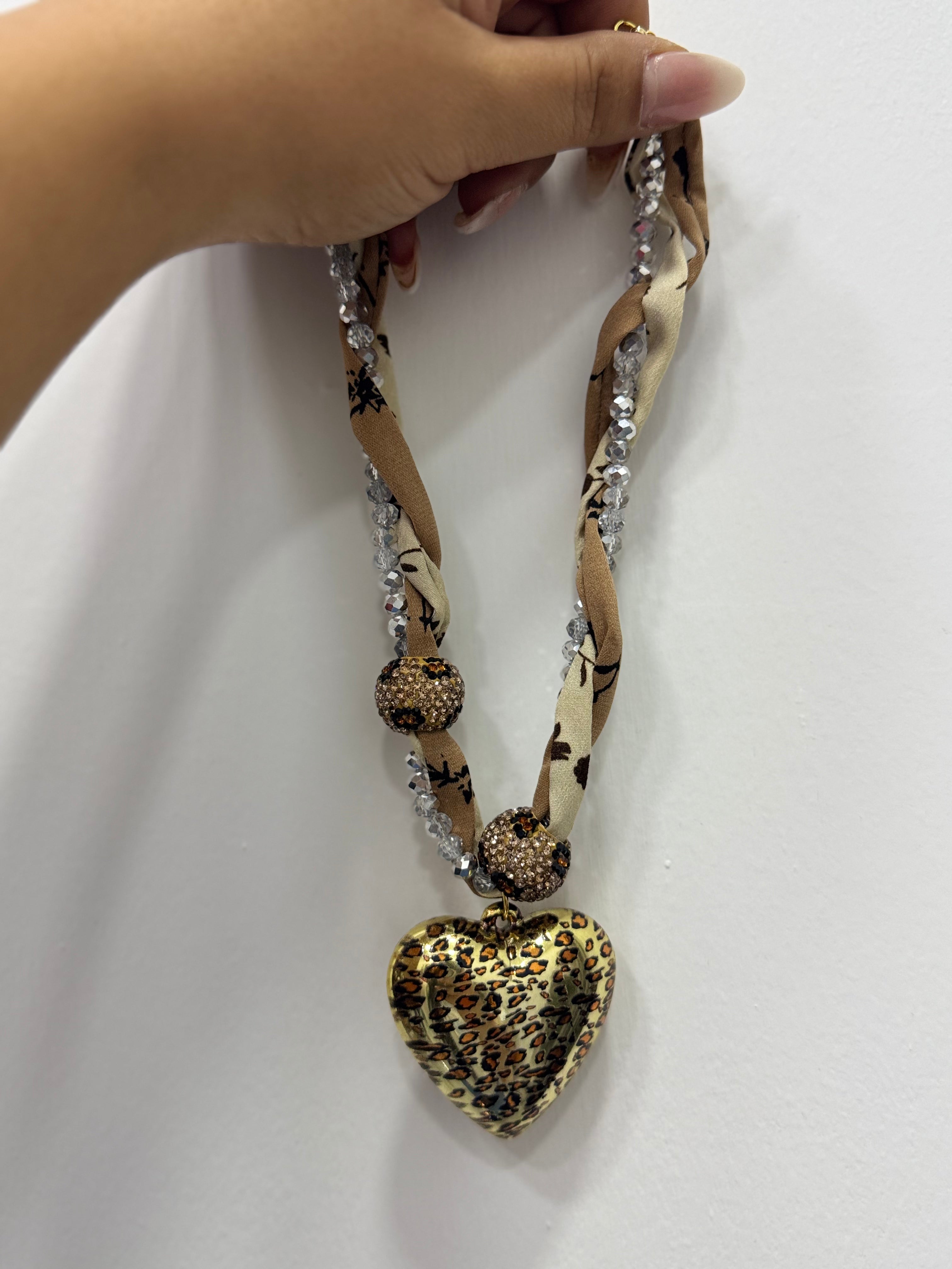 Collana J